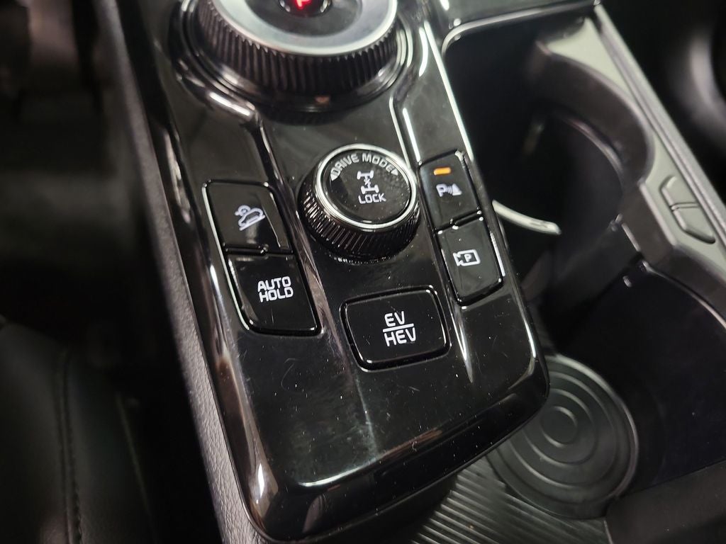 2024 Kia Sportage Plug-In Hybrid X-Line