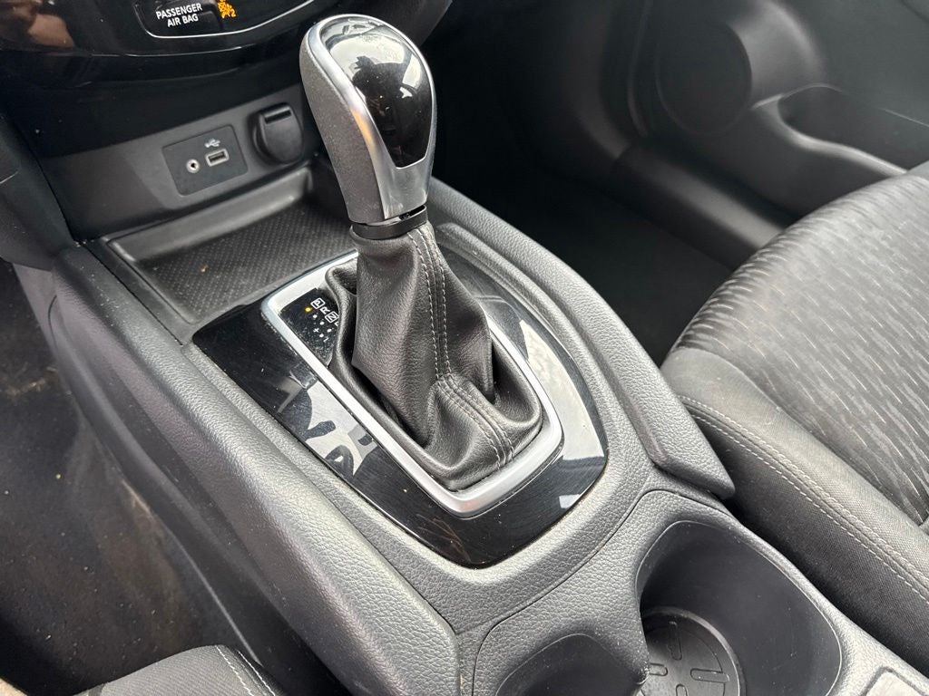 2020 Nissan Rogue S