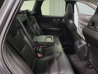2019 Volvo XC60 T5 Momentum