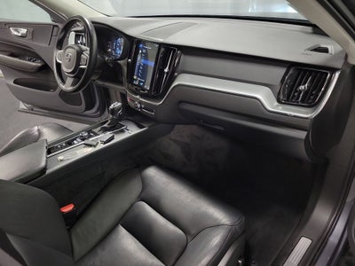 2019 Volvo XC60 T5 Momentum
