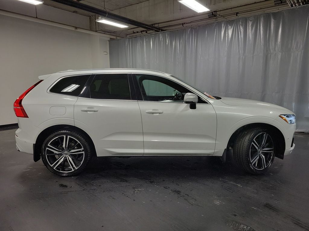 2019 Volvo XC60 T5 R-Design