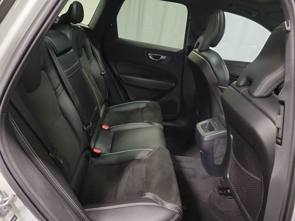 2019 Volvo XC60 T5 R-Design