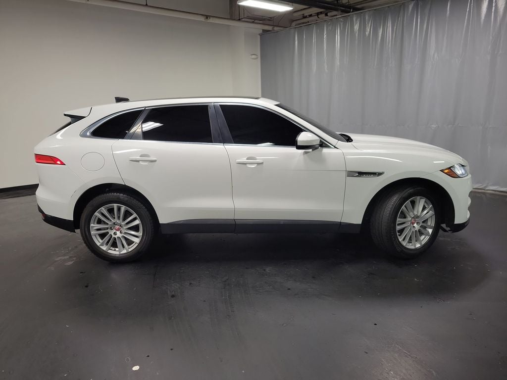 2020 Jaguar F-PACE 30t Prestige