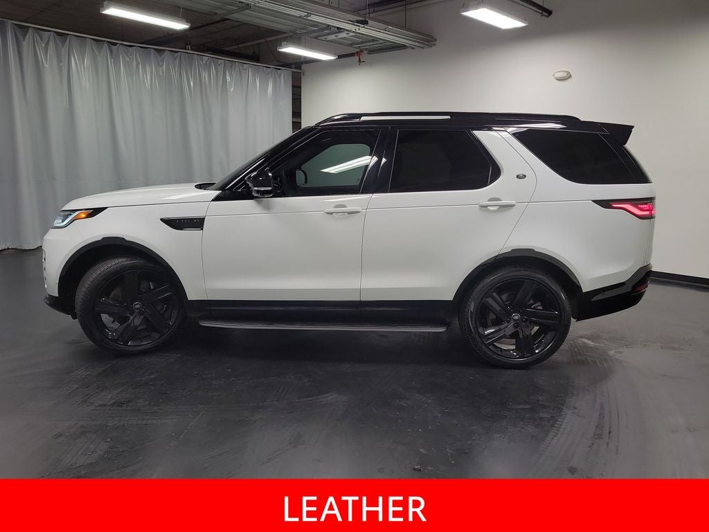 2025 Land Rover Discovery Dynamic SE
