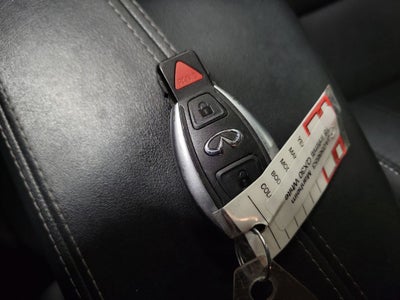 2018 INFINITI QX30 Luxury