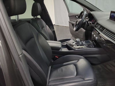 2019 Audi Q7 55 Premium quattro