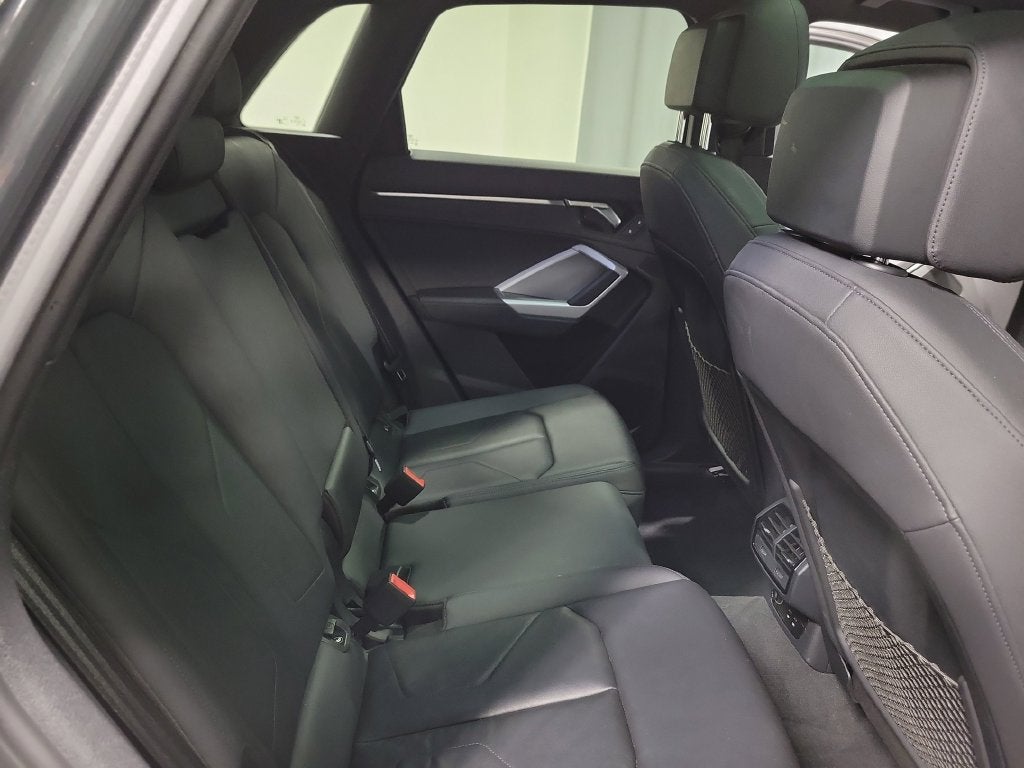 2020 Audi Q3 Premium quattro