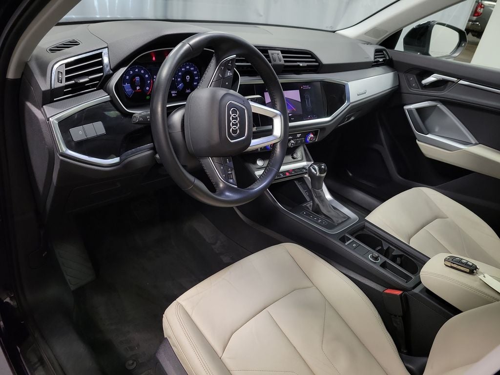 2020 Audi Q3 Premium quattro