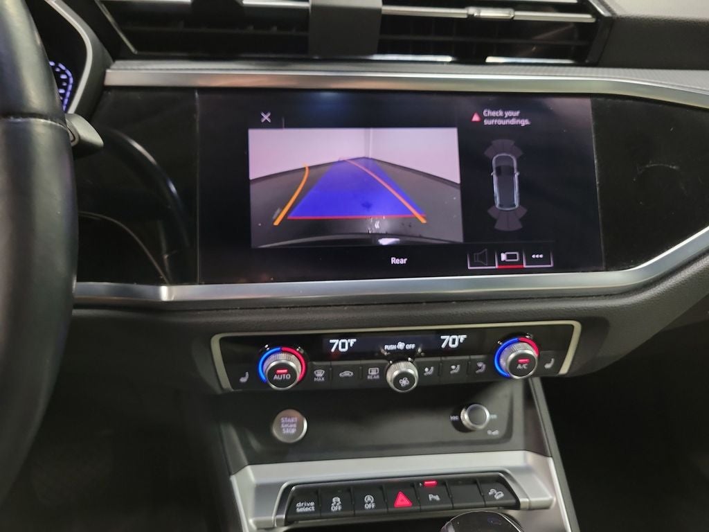 2020 Audi Q3 Premium quattro