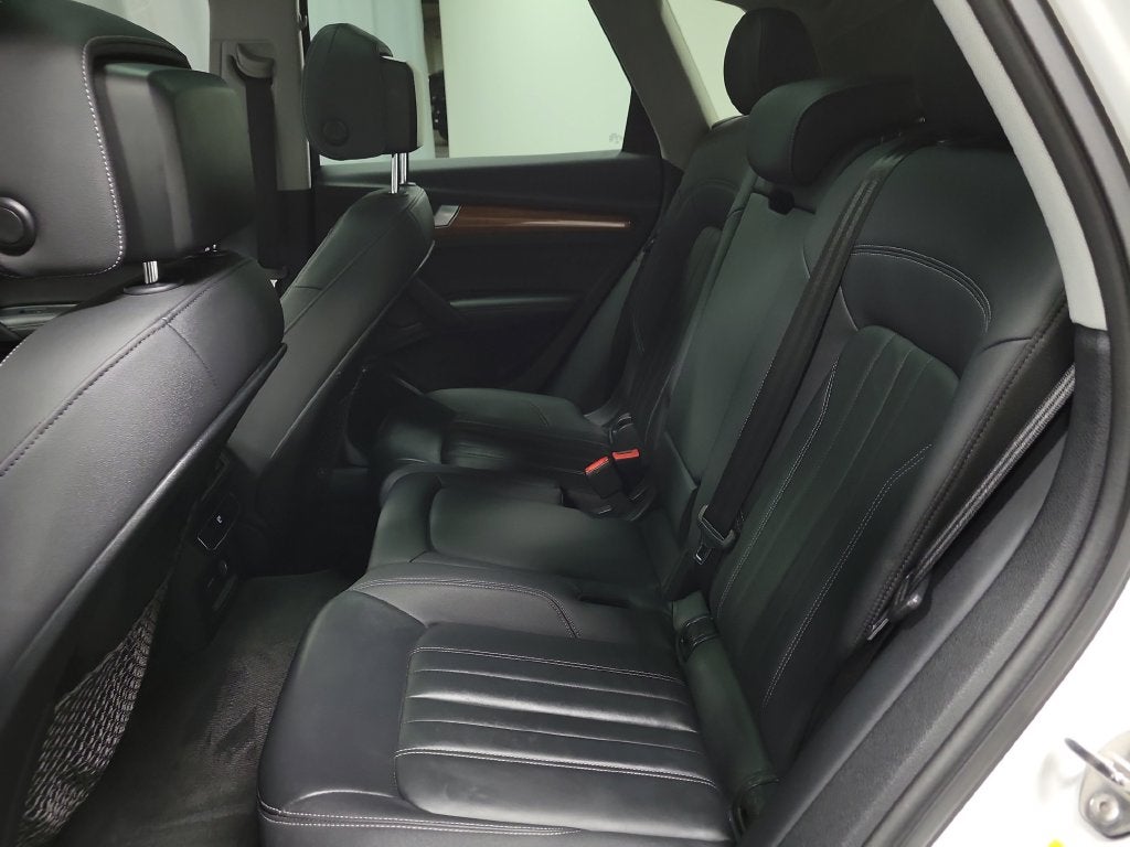 2021 Audi Q5 45 Premium Plus quattro