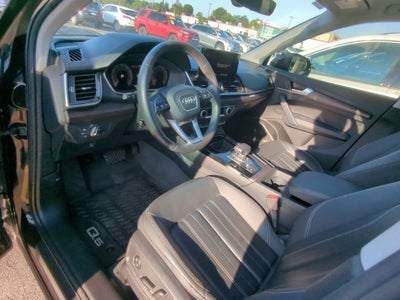 2023 Audi Q5 45 S line Premium quattro