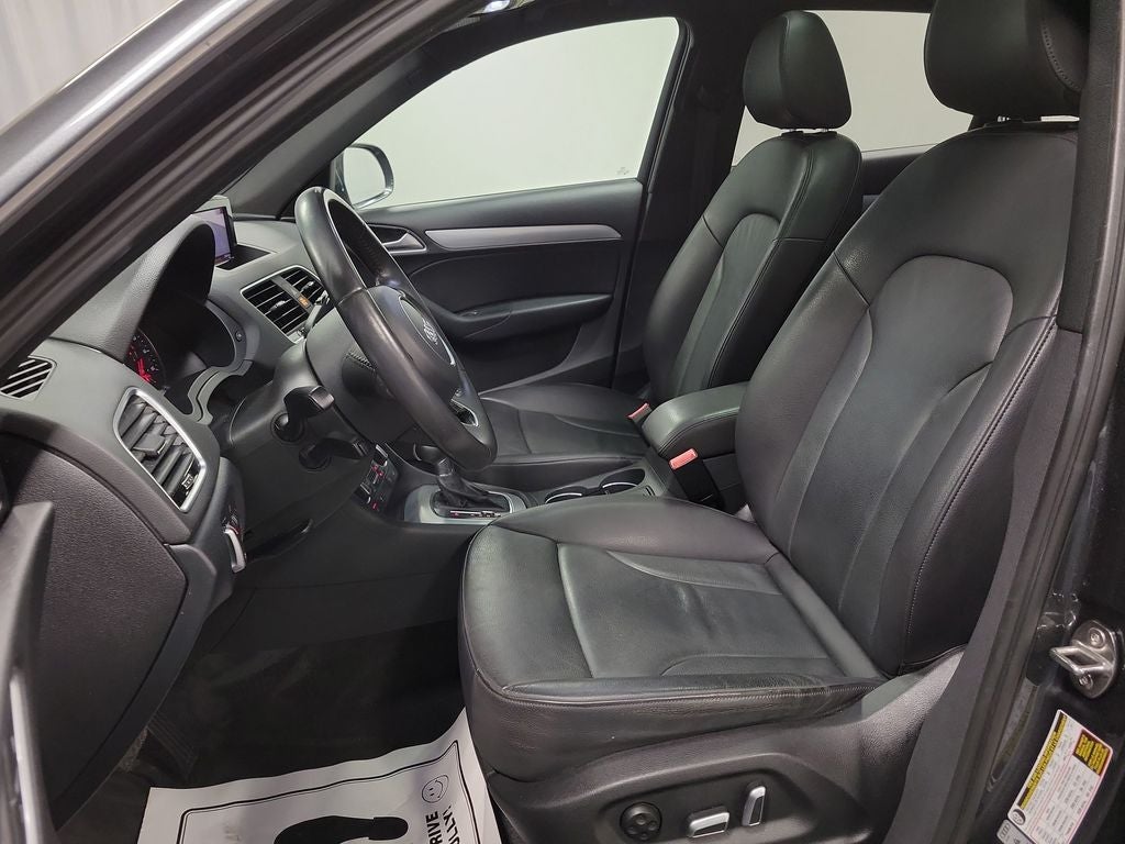 2018 Audi Q3 2.0T Premium quattro