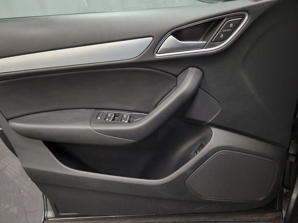 2018 Audi Q3 2.0T Premium quattro