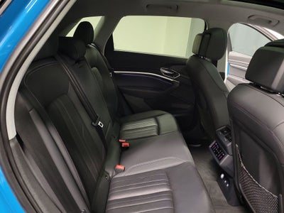 2019 Audi e-tron Premium Plus quattro