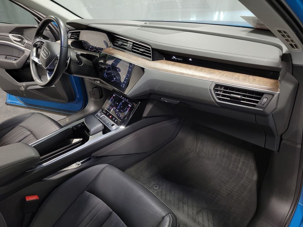 2019 Audi e-tron Premium Plus quattro