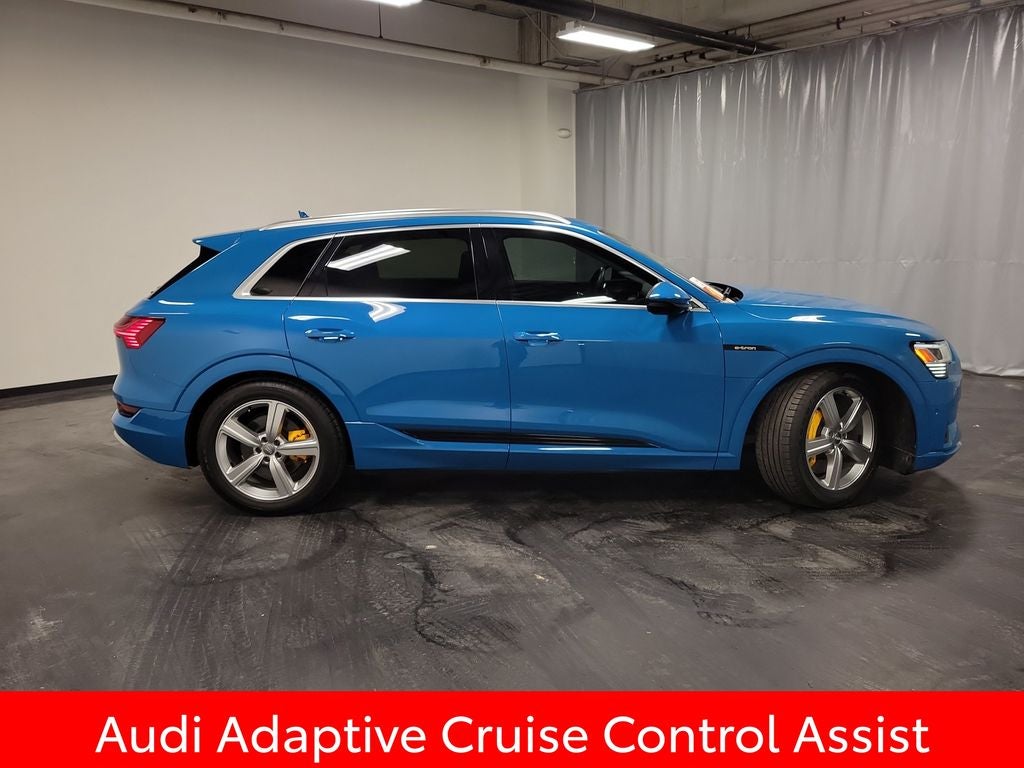 2019 Audi e-tron Premium Plus quattro