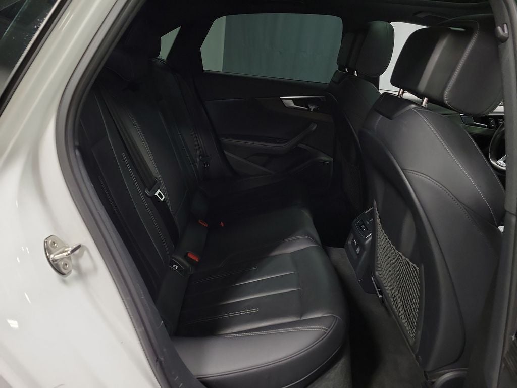 2023 Audi A4 45 S line Premium Plus quattro
