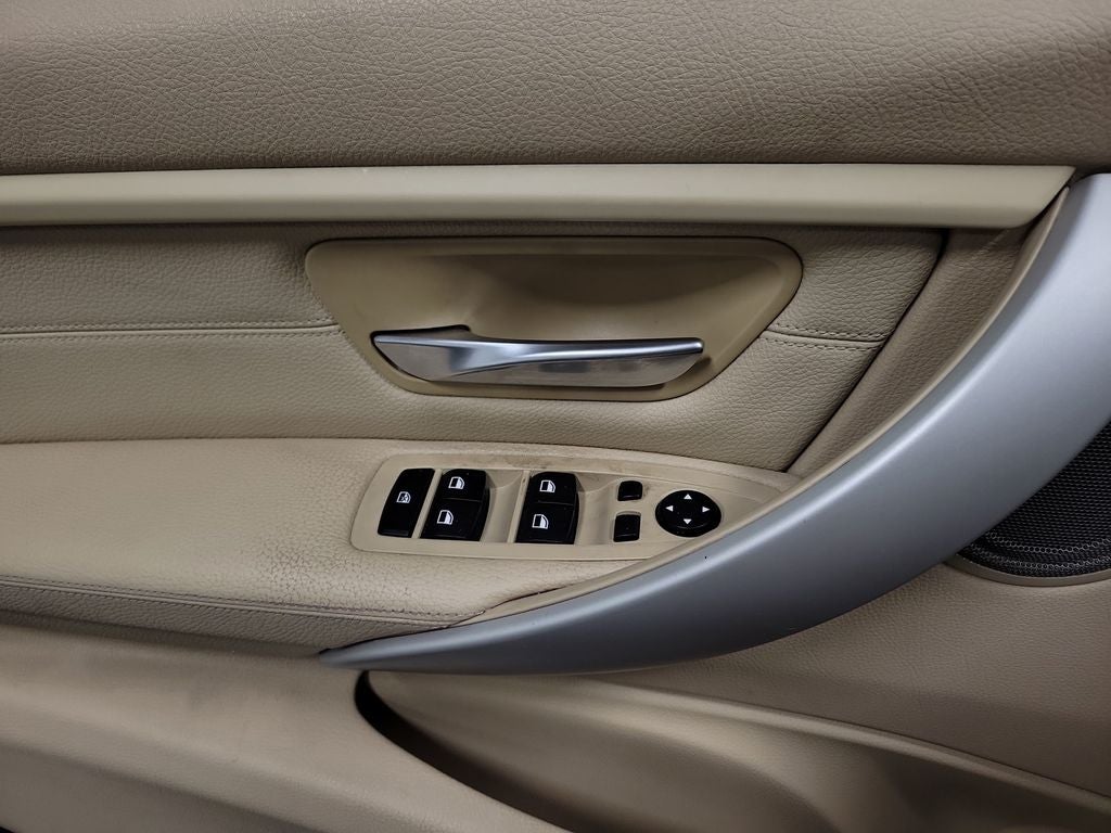 2013 BMW 3 Series 328i