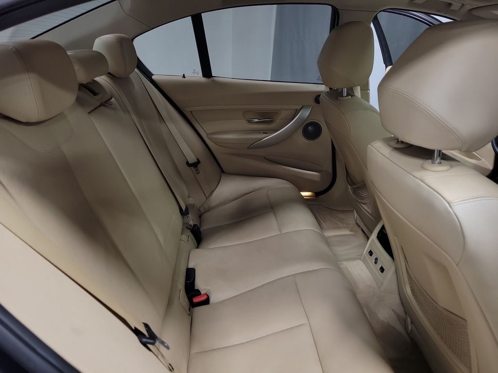 2013 BMW 3 Series 328i
