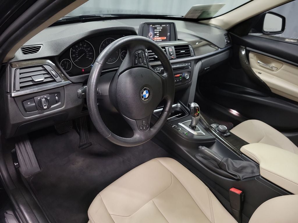 2015 BMW 3 Series 320i