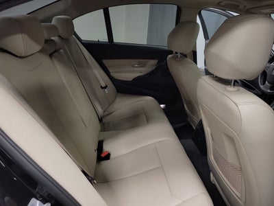 2015 BMW 3 Series 320i