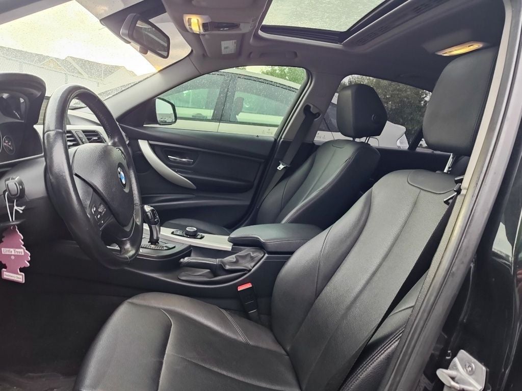 2015 BMW 3 Series 320i xDrive