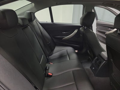 2018 BMW 3 Series 320i xDrive