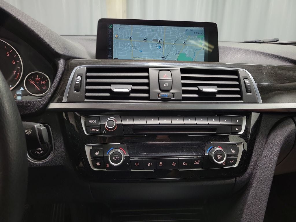 2016 BMW 3 Series 320i xDrive