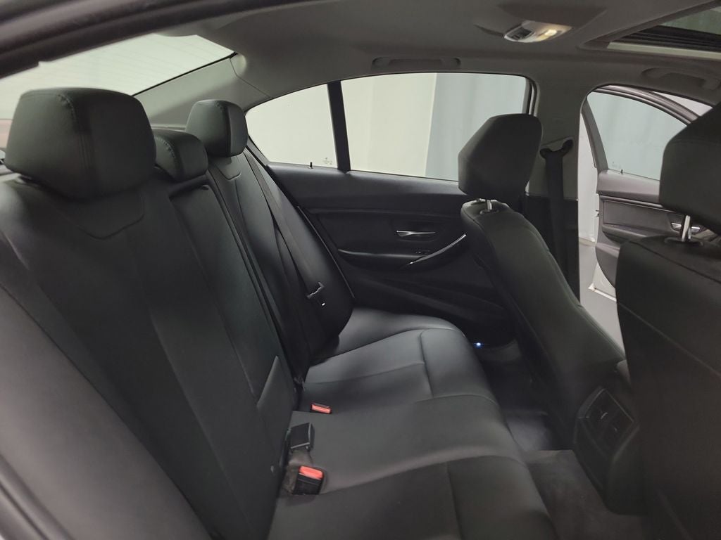 2016 BMW 3 Series 320i xDrive