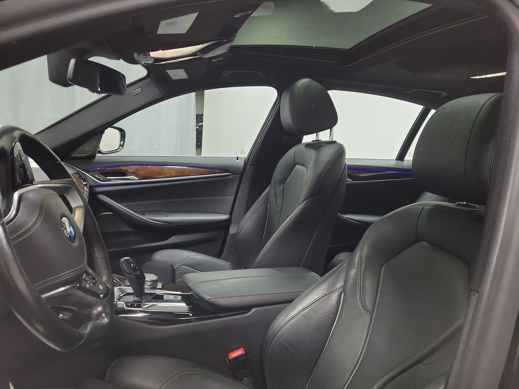 2017 BMW 5 Series 540i xDrive