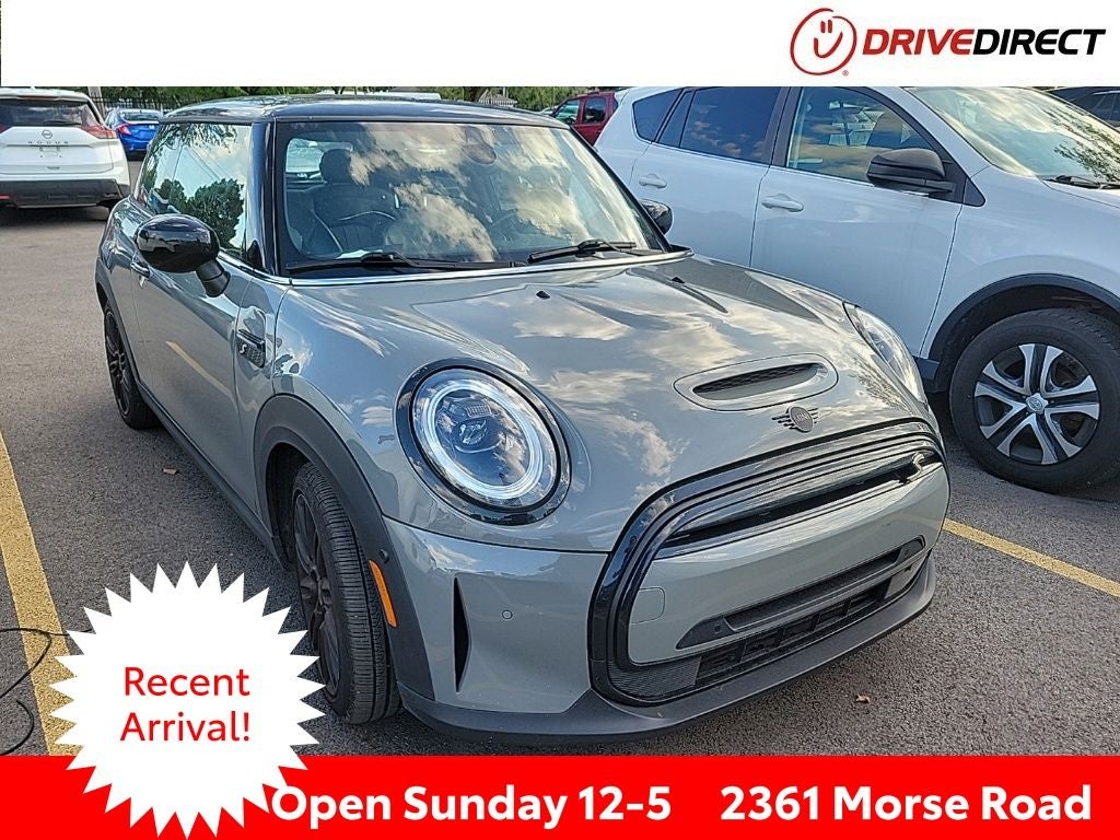 2022 MINI Cooper SE Electric Signature