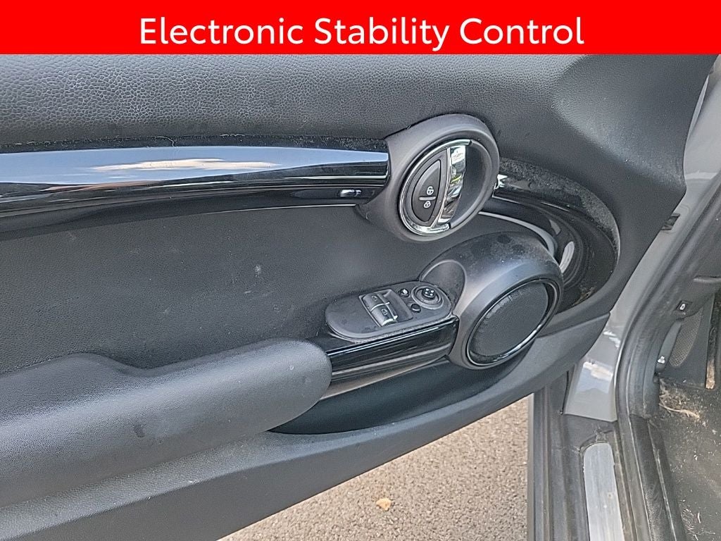 2022 MINI Cooper SE Electric Signature