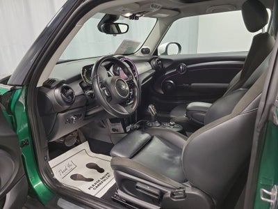 2023 MINI Cooper SE Electric Signature