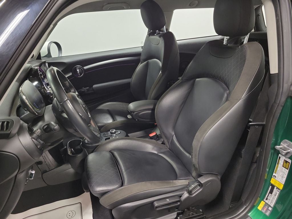 2023 MINI Cooper SE Electric Signature