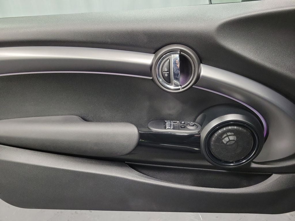 2023 MINI Cooper SE Electric Signature