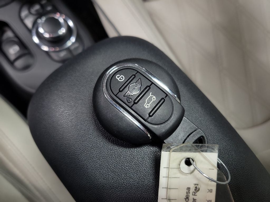 2023 MINI Cooper Base