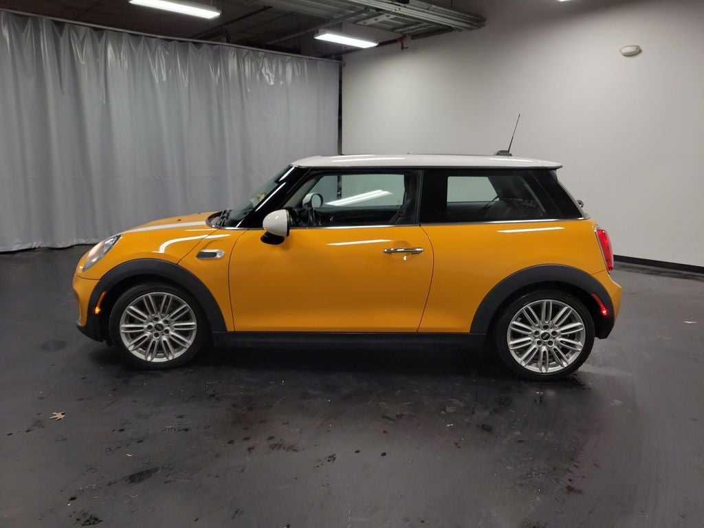 2015 MINI Hardtop 2 Door Cooper