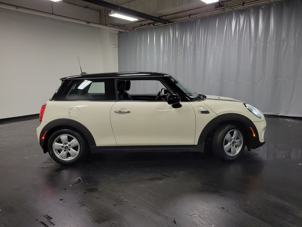 2015 MINI Cooper Base