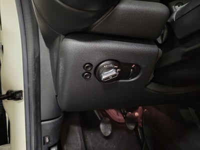 2015 MINI Cooper Base