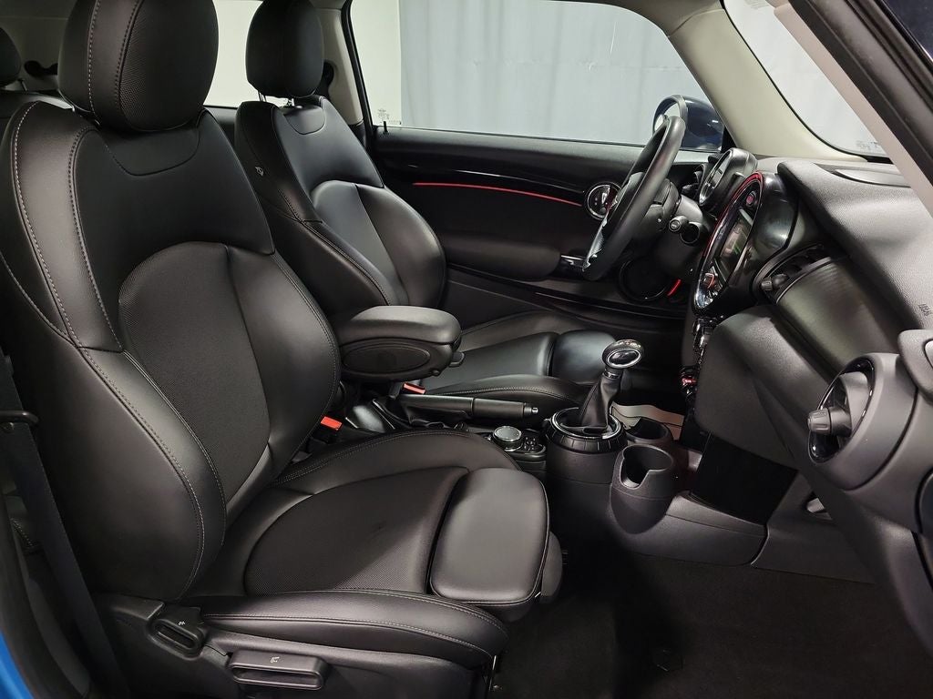 2016 MINI Cooper S Base