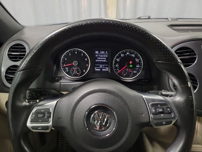 2016 Volkswagen Tiguan R-Line 4Motion