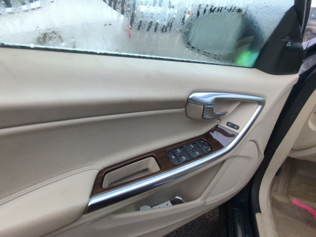 2015 Volvo S60 T5 Premier