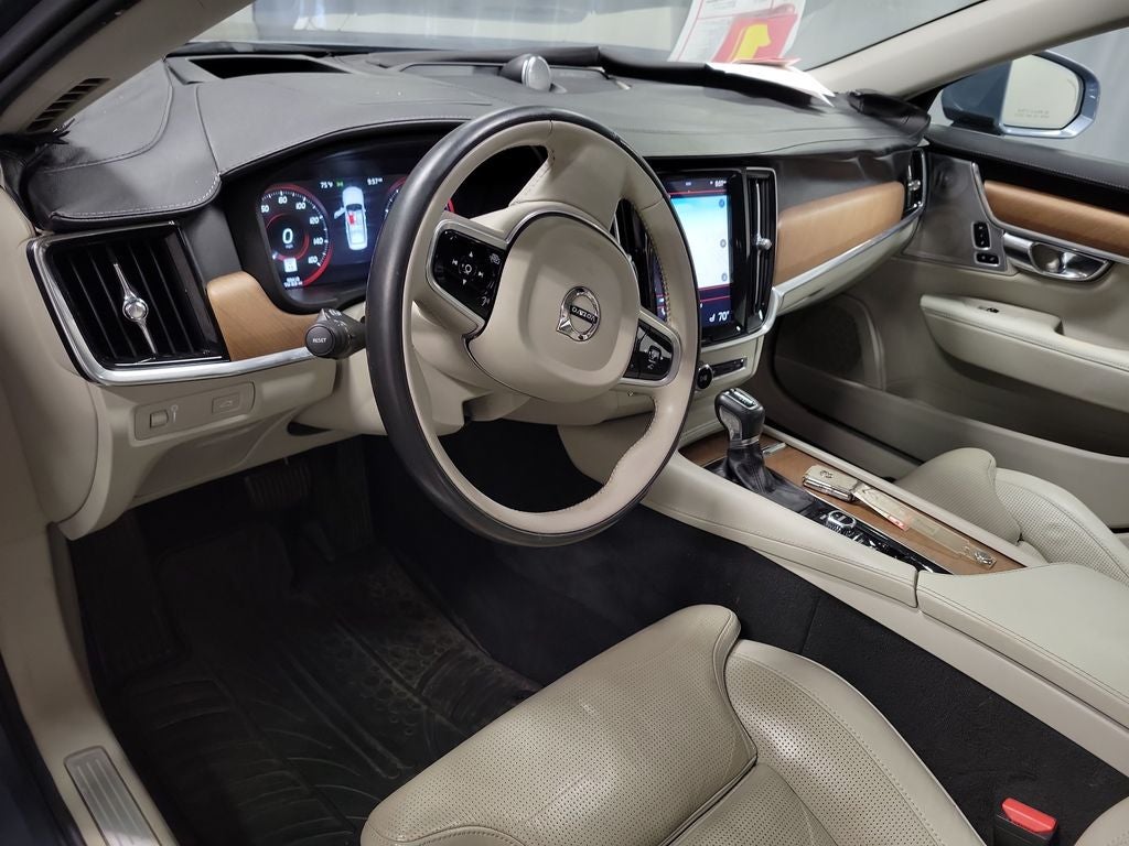 2017 Volvo S90 T6 Inscription