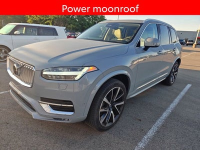 2024 Volvo XC90 B6 Plus Bright Theme