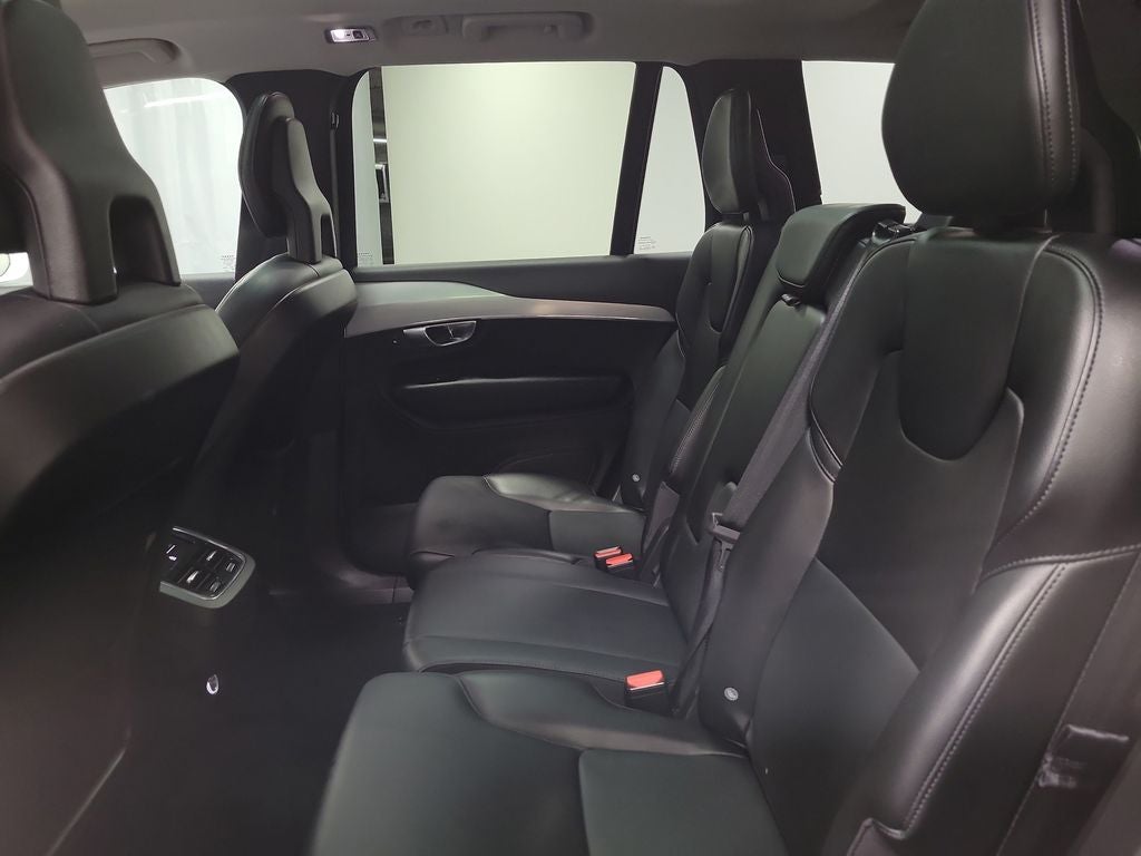 2018 Volvo XC90 T5 Momentum