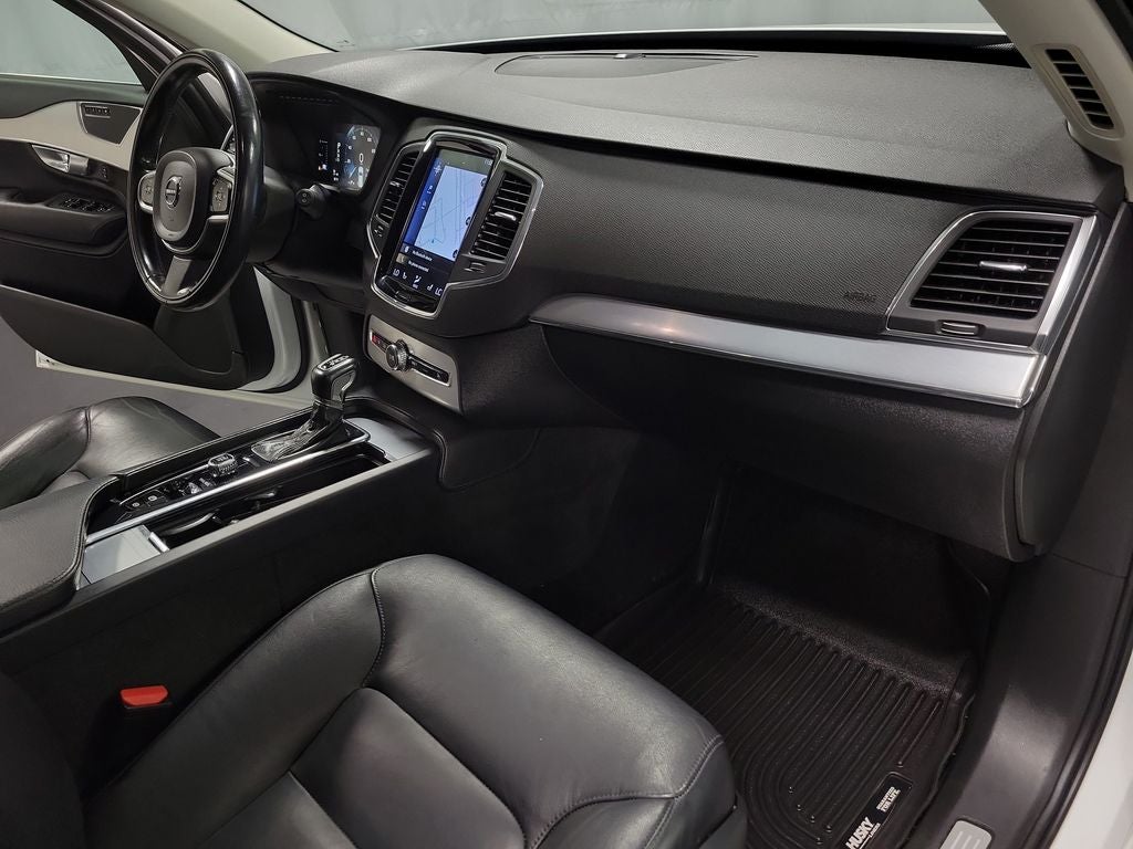 2018 Volvo XC90 T5 Momentum