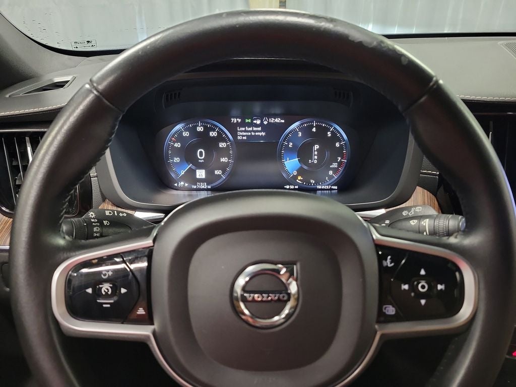2021 Volvo XC60 T5 Inscription