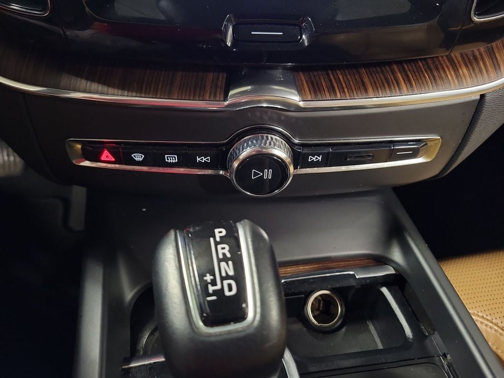 2021 Volvo XC60 T5 Inscription