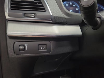 2022 Volvo XC90 T5 Momentum