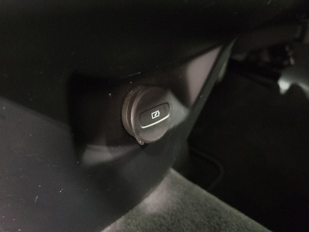2022 Volvo XC90 T5 Momentum